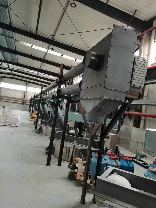 64e6b8f6eeefa.jpg 多點下料管鏈機.jpg
